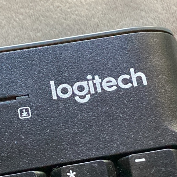 Logitech Keyboard - Picture 2 of 4